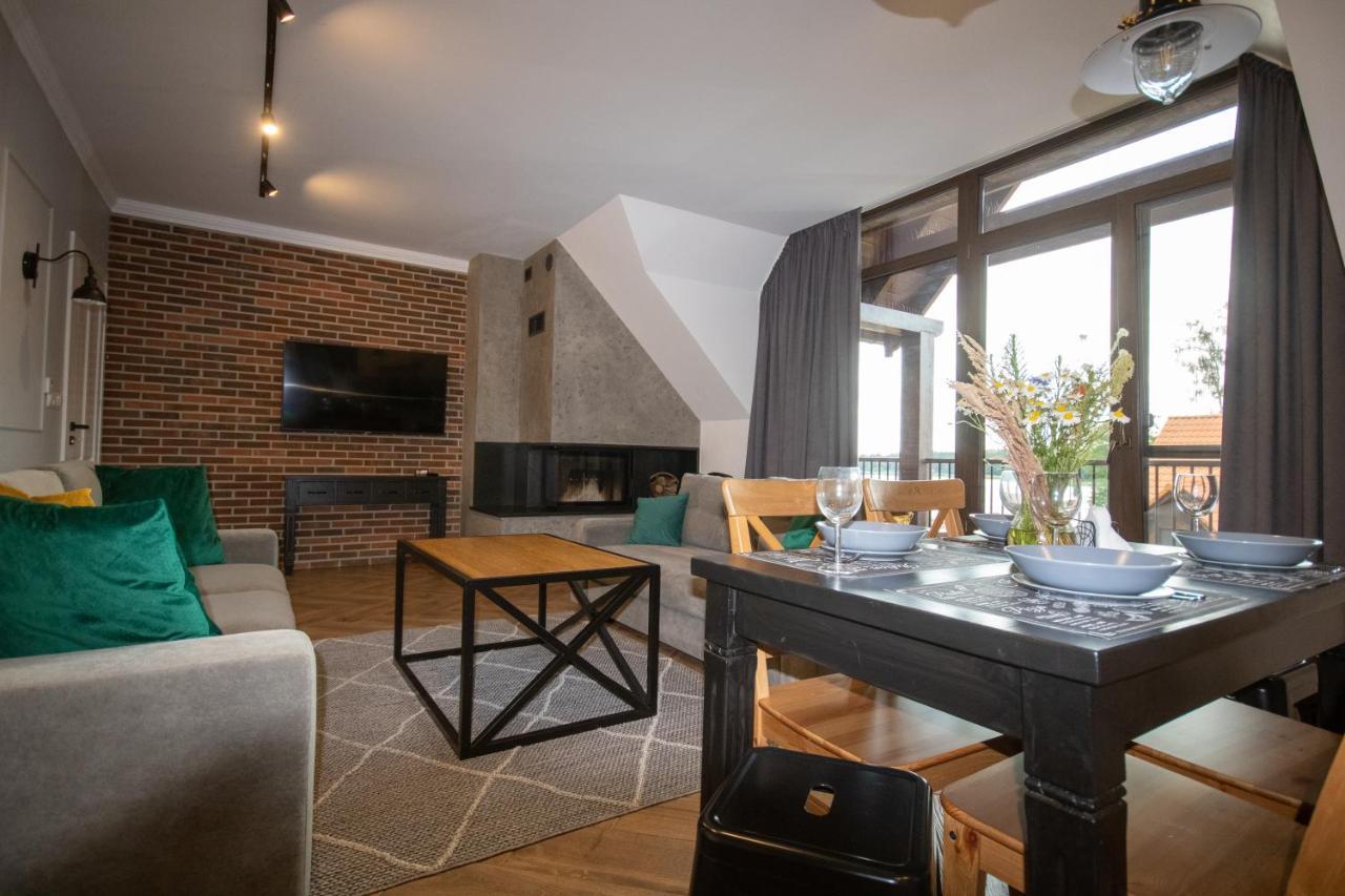 Pod Kominkiem Apartment *