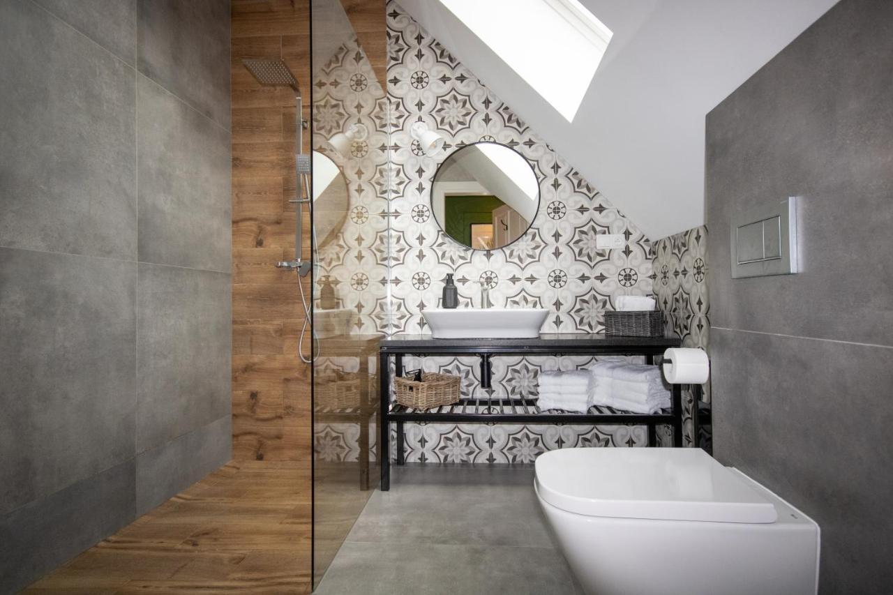 Pod Kominkiem Apartment *